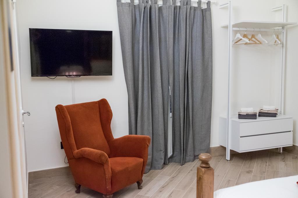 Viabasso11 Guest House โนวีลิกูเร ภายนอก รูปภาพ